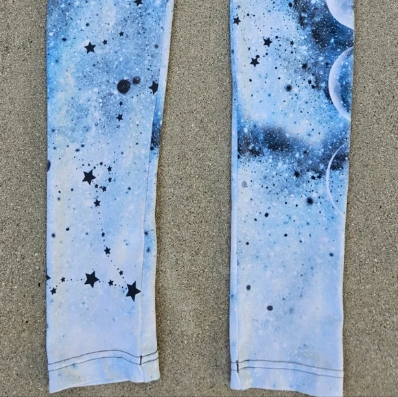 Eagle Rock Werkshop Stars & Moon Phases Leggings Galaxy, Celestial, Sky, Med EUC - Picture 3 of 10